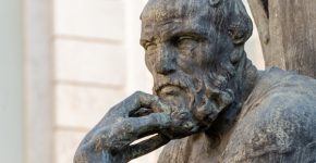 להצליח בעזרת מוסריות, הגינות, יושרה ואהבת הזולת. צילום: BigStock