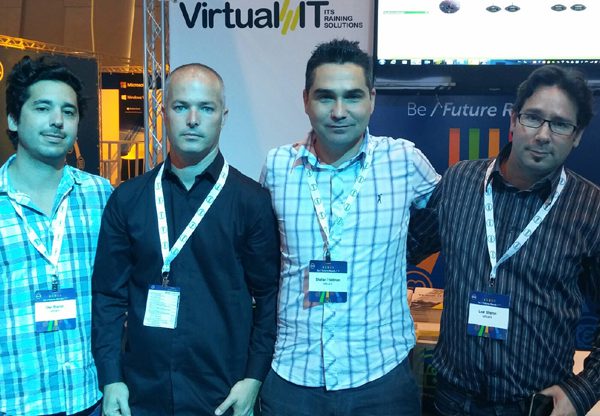 מימין לשמאל: ליר שרון, שותף; שחר פרידמן, מנהל שיווק ומכירות; בני פטרנק, שותף; עופר שרון, מנהל שירות. צוות Virtual IT