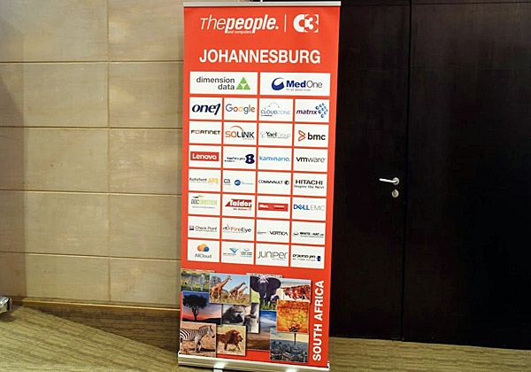 כנס פורום C3 של אנשים ומחשבים ביוהנסבורג. צילום: פלי הנמר