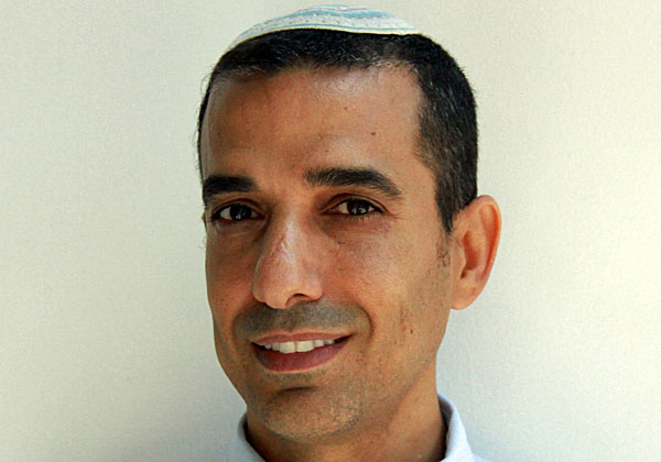 איתי בר נחום, סמנכ"ל ב-Hackeru ומומחה לתכנון אסטרטגי, שיווק ופיתוח עסקי