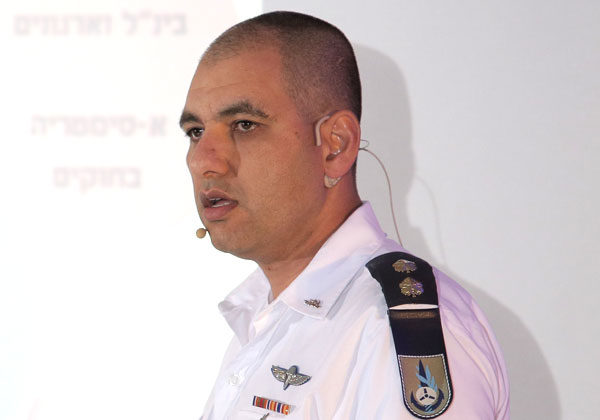 סא"ל שי פובדובסקי, ראש ענף שילוביות במחלקת תקשוב בחיל הים. צילום: יובל שיבר, יש אווירה