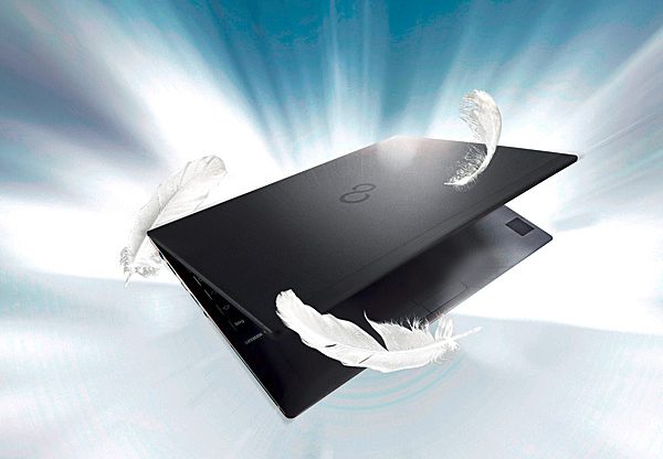 ה-Lifebook U937 של פוג'יטסו. צילום: יח"צ