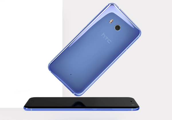 HTC U11. צילום: אתר החברה