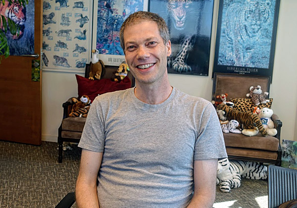 בא לבקר במאורת הנמר: איתן כץ, מומחה לחדשנות ויזמות