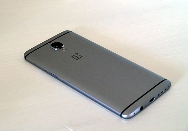 OnePlus 3. הדור הבא - בקיץ. צילום: סנטרי וינאמאקי, ויקיפדיה