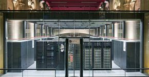 מחשב העל של לנובו במרכז בברצלונה. צילום: יח"צ