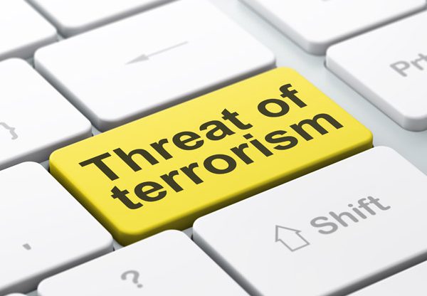 בריטניה לענקיות הטכנולוגיה - סייעו יותר ללוחמה בטרור. אילוסטרציה: Mkabakov, BigStock