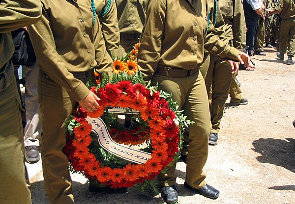 הנצחת החיילים - בעזרת פרויקט של טלדור. צילום אילוסטרציה: Natsia, BigStock