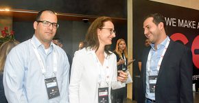 מימין: ירון כהן, מנהל תחום אבטחת מידע ב-HPE; שושי ליבוביץ', מנהלת פעילות ישראל ב-F5; ותום מוסטקי, ארכיטקט אבטחת מידע ב-HPE