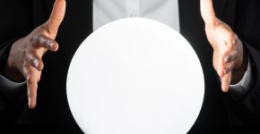 מה רע יביא העתיד? אילוסטרציה: AndreyPopov/BigStock