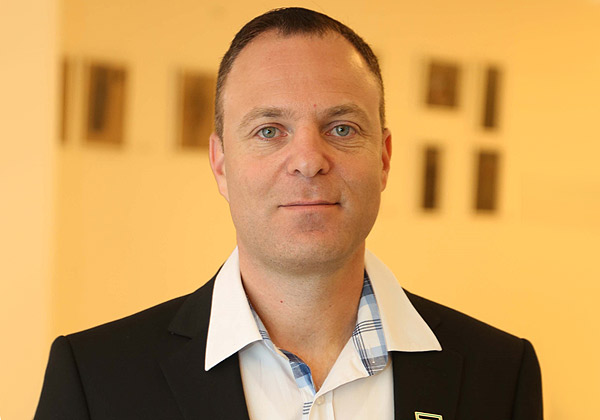 יקי שאלתיאל, מנהל פיתוח עסקי של תחום התשתיות ההיברידיות בחטיבת PointNext של HPE. צילום: יח"צ