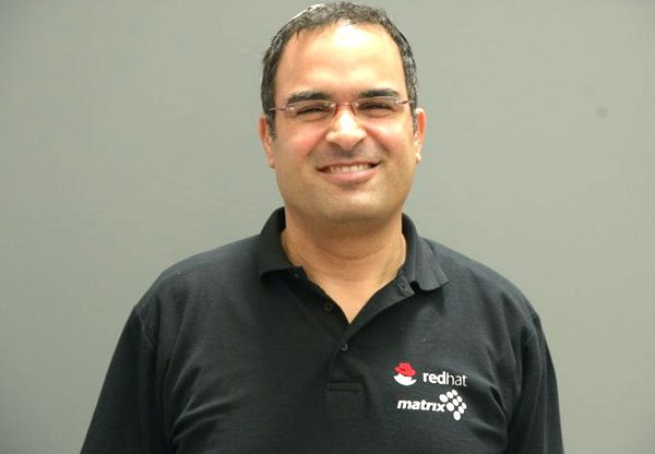 ערן מנצור, יועץ Red Hat Middleware בחטיבת מוצרי התוכנה של מטריקס. צילום: הדר צדקה חזן