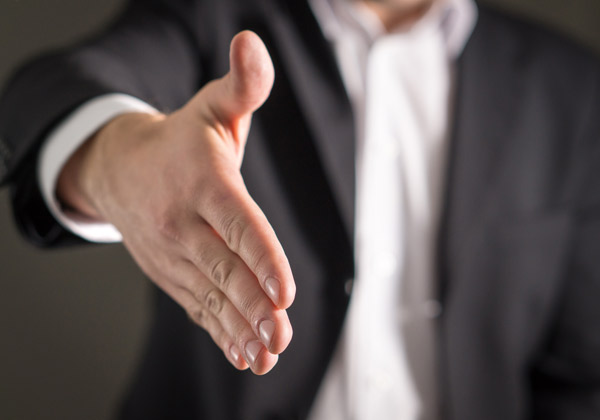 לא נשארים לבד. אילוסטרציה: TeroVesalainen/BigStock