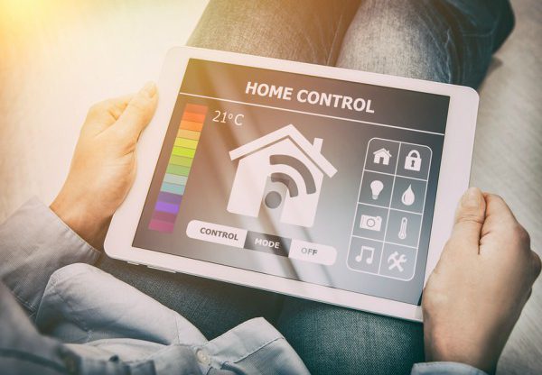 הורדת תוכן פיראטי? חימום הבית מרחוק יבוטל. אילוסטרציה: BigStock