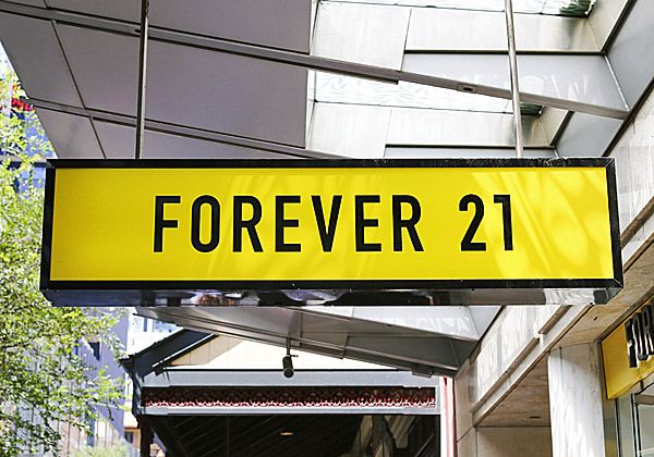 חנות של Forever 21. צילום: בוגי, BigStock