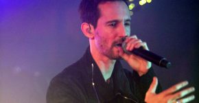 עברי לידר מופיע בחגיגת סוף השנה של סלברייט. צילום: אפי שמח