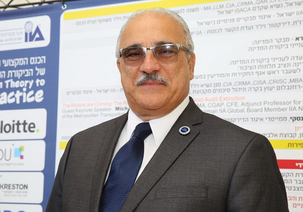 מייקל פוסילי, מבקר הפנים של רשות התחבורה המטרופוליטנית של ניו-יורק. צילום: ניב קנטור