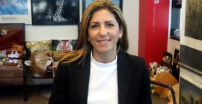 באה לבקר במאורת הנמר: אביבה אברהם