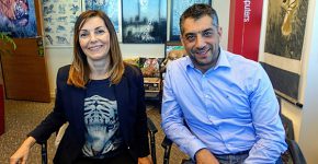 באו לבקר במאורת הנמר: אולג קובלב, הבעלים והמנכ"ל של ELK Information Technologies, ואירה טסקייב, חברת הנהלת החברה. צילום: פלי הנמר