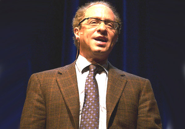 ריי קורצווייל, עתידן וסופר אמריקאי. צילום: ויקיפדיה/ Flickr by null0