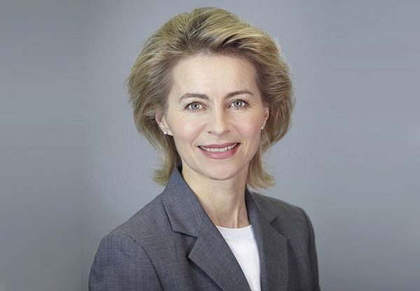 אורסולה ואן דר ליין, שרת ההגנה הגרמנית. צילום: ויקיפדיה/Laurence Chaperon