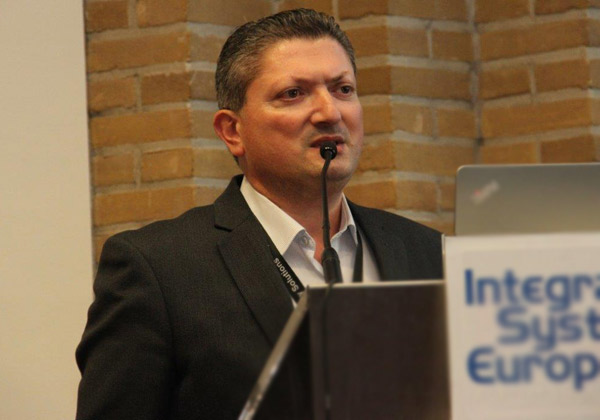 ד"ר בנצי אופיר, דירקטור בניסקו טכנולוגיות. צילום: יניב פאר