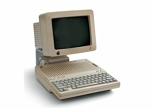 ה-Apple IIC. צילום: בילבי, מתוך ויקיפדיה