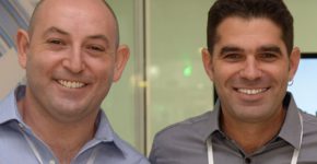 מייסדי ParaDocs Software: ואדים לויצקי, CTO החברה, ואביחי פורת, מנכ"ל החברה. צילום: יח"צ