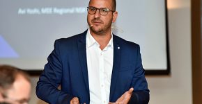 שלומי אביב, מנהל מכירות אזורי לאגן הים התיכון ומרכז ומזרח אירופה ב-VMware. צילום: לידור עראקי