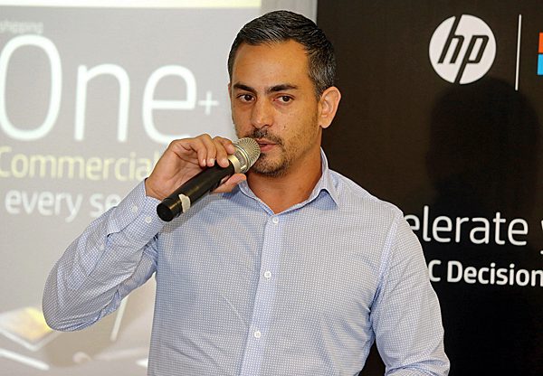 אלירן בן עזרא, מנהל מוצרי ניידים עסקיים ותחנות ב-HP ישראל. צילום: ניב קנטור