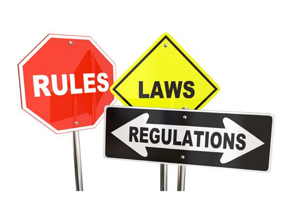 אסדרה - לכאן או לכאן. מקור: BigStock