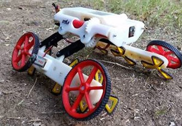 הרובוט החדש שפיתח ד"ר דוד זרוק/ צילום: יח"צ