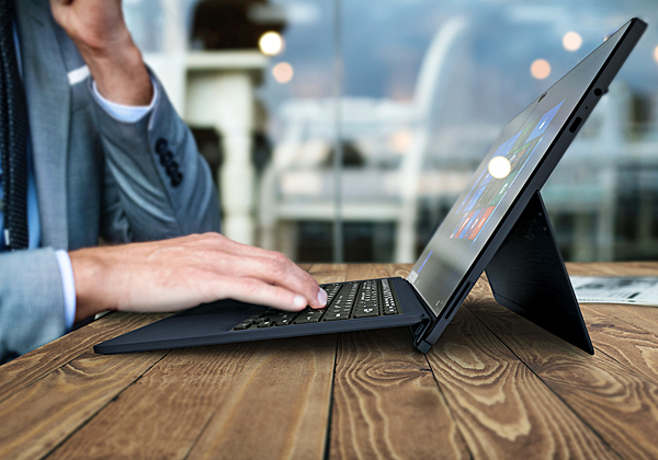 ה-Portégé X30T-E של טושיבה. צילום: יח"צ