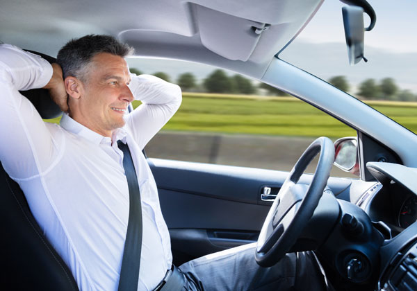 רכב ללא נהג. צילום: BigStock