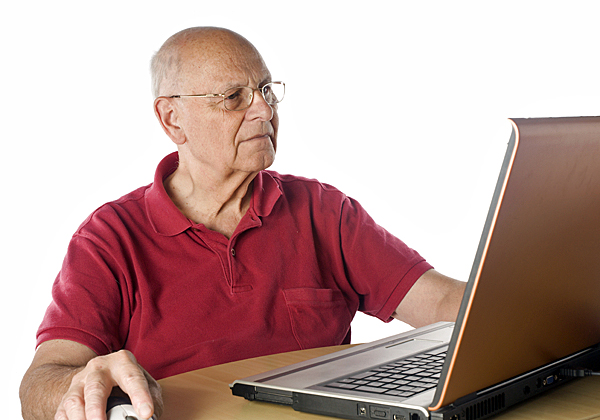 אוריינות דיגיטלית לגיל השלישי. צילום אילוסטרציה: BigStock