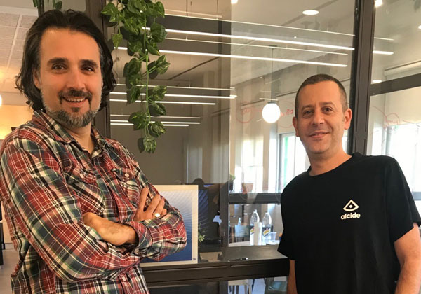המייסדי של Alcide – מימין: המנכ"ל, רני נחמיאס ולצידו מנהל הטכנולוגיות הראשי, גדי נאור. צילום: באדיבות Alcide