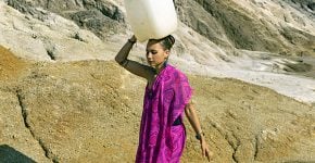 ייתכן שהאישה הזאת תוכל לסחוב בעתיד מים מסוננים יותר - בעזרת טכנולוגיה ישראלית. צילום אילוסטרציה: BigStock