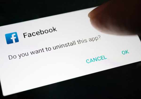 מוכנים למחוק את פייסבוק? אילוסטרציה: BigStock