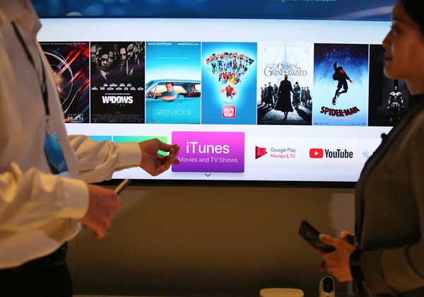 iTunes של גבי מסך הטלוויזיה של סמסונג. צילום: יח"צ