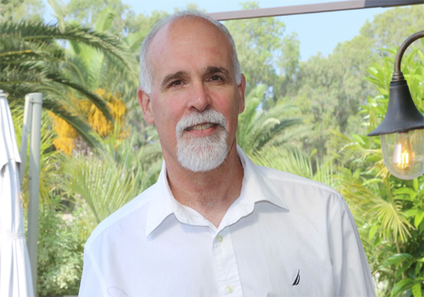 מני צרפתי, מנהל ארכיטקטורות פתרונות ברד-האט ישראל, יוון וקפריסין. צילום: יח"צ