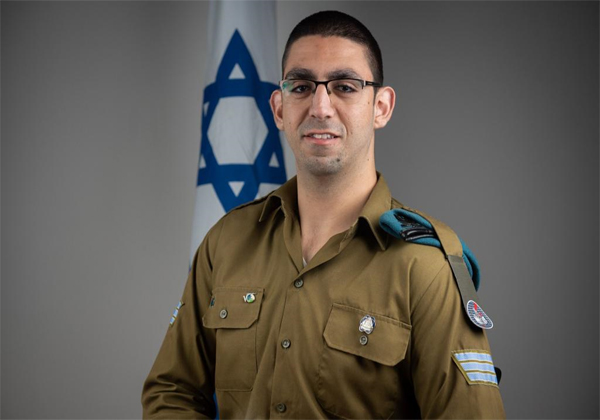 סמל חובב בירקה.. צילום: דובר צה"ל