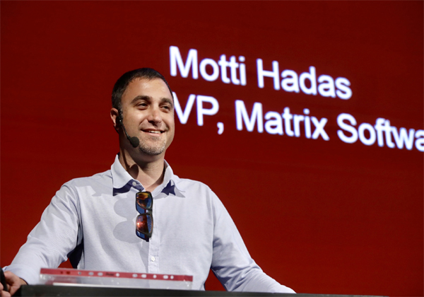 מוטי הדס, סגן מנהל חטיבת מוצרי התוכנה במטריקס. צילום: ניב קנטור