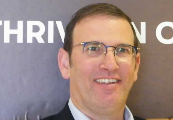 פרי פוירשטיין, מנהל מכירות למגזר הפיננסי בישראל ב-DXC. צילום: פרטי