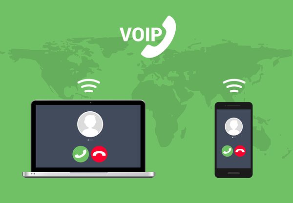 אפל מתכננת למנוע משיחות VoIP לפעול ברקע. אילוסטרציה: BigStock