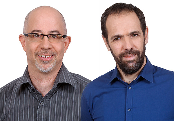 מימין: עמוס רוזנבוים, סמנכ"ל הטכנולוגיות, ואורי ליבנת, סמנכ''ל ההנדסה של אואזיס. צילום: יח"צ