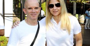 מימין: רלי גבע, מנהלת מכירות באואזיס, וג'ק וויקינסקי, ראש צוות תקשורת ב-888. צילום: ניב קנטור