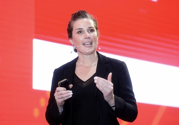 ד''ר סטפאני צ'ירס, סגנית נשיא, רד האט. צילום: ניב קנטור