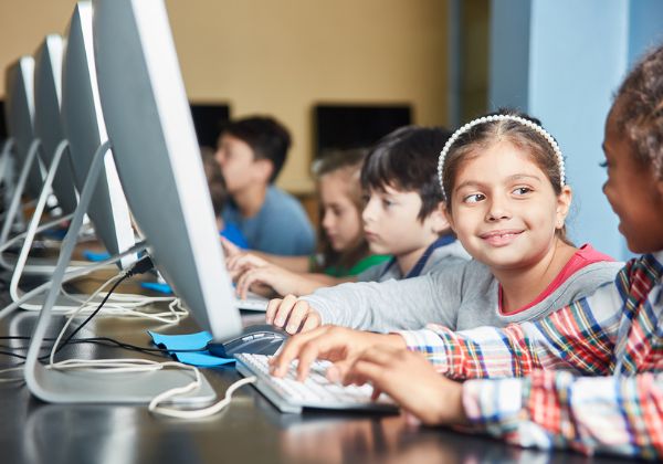 מי שומר על פרטיות הקטינים באתרים הלימודיים ובאפליקציות הלימודיות? צילום אילוסטרציה: BigStock