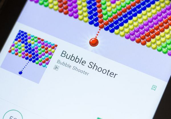 Bubble Shooter, המשחק המפורסם של איליון גיימס. צילום: BigStock