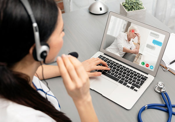 תרומת הטכנולוגיה לרפואה, שיכולה לסייע להימנע מסגר. טלה-רפואה. צילום: BigStock